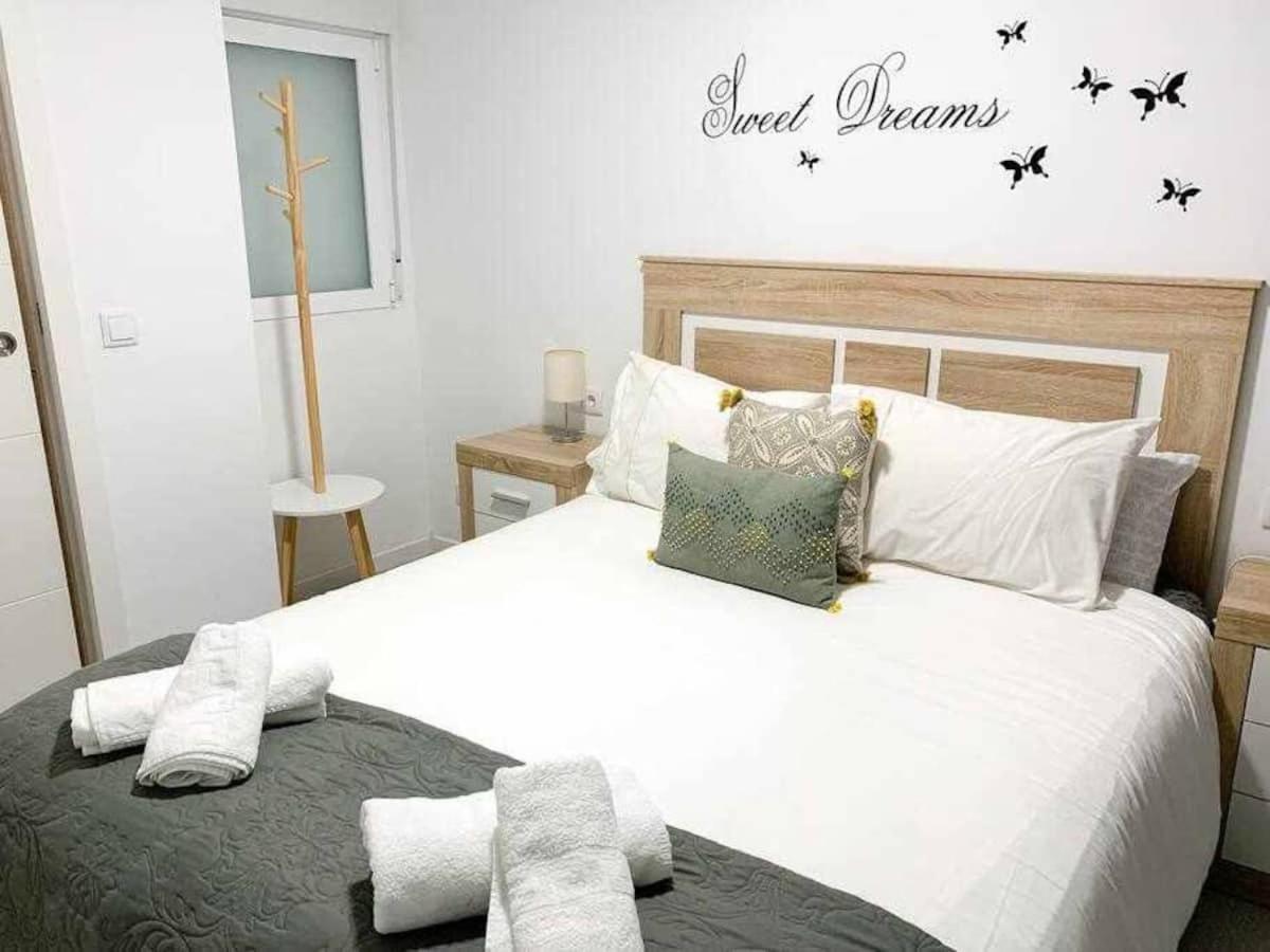 Apartment In Alicante Downtown/El Postiguet Beach Eksteriør bilde